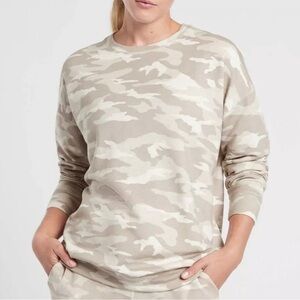 Athleta XL Tall Balance Printed Cream Tan Camo Pullover Sweatshirt